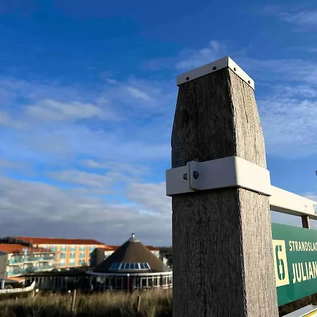 Duenenblick Am Aber 400 Meter Entfernt, Mit Renoviertem Badezimmer * Julianadorp