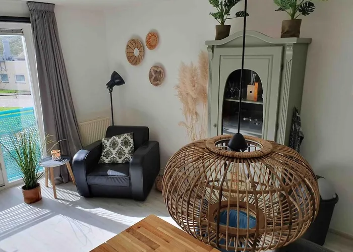 Apartment Duenenblick Am Aber 400 Meter Entfernt, Mit Renoviertem Badezimmer Julianadorp